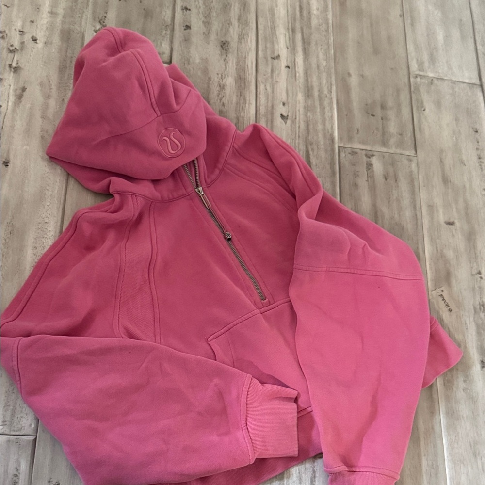 Lululemon pink blossom quarter zip scuba